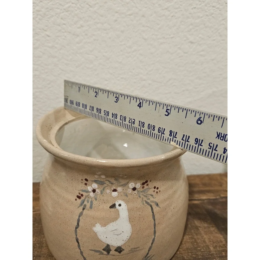 Vintage Stoneware Goose Canister Lidded Jar Farmhouse Floral Speckled Tan 6.5
